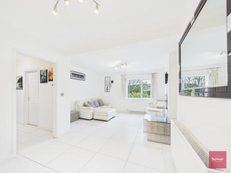 4 bedroom Semi-detached house for sale in Townhill Road, Mayhill, Swansea, SA1