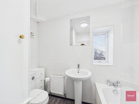 4 bedroom Semi-detached house for sale in Townhill Road, Mayhill, Swansea, SA1