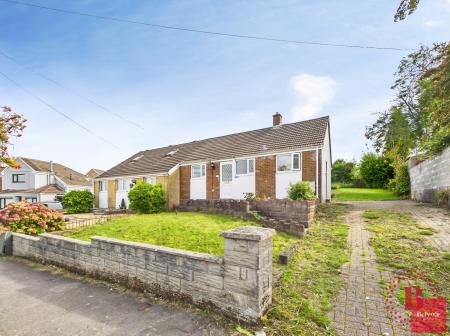 2 bedroom Semi-detached bungalow to let in Lan Coed, Winch Wen, Swansea, SA1