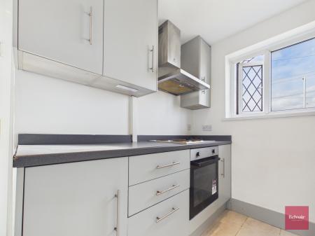 2 bedroom Semi-detached bungalow to let in Lan Coed, Winch Wen, Swansea, SA1