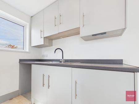 2 bedroom Semi-detached bungalow to let in Lan Coed, Winch Wen, Swansea, SA1