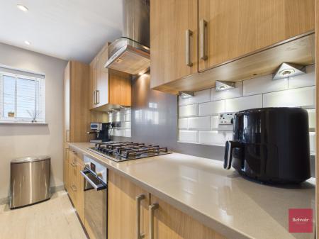 3 bedroom Flat for sale in Oak Ridge, Sketty, Swansea, SA2