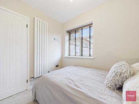 3 bedroom Flat for sale in Oak Ridge, Sketty, Swansea, SA2
