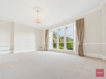 2 bedroom Flat to let in Langland Bay Manor, Langland, Swansea, SA3