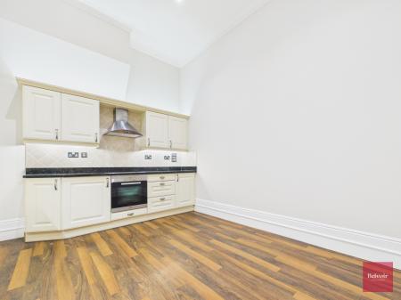 2 bedroom Flat to let in Langland Bay Manor, Langland, Swansea, SA3