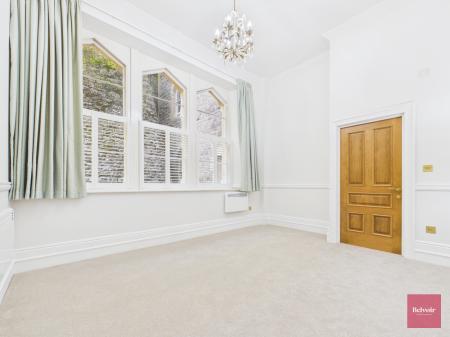 2 bedroom Flat to let in Langland Bay Manor, Langland, Swansea, SA3
