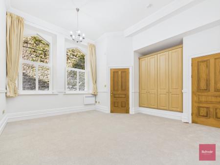 2 bedroom Flat to let in Langland Bay Manor, Langland, Swansea, SA3
