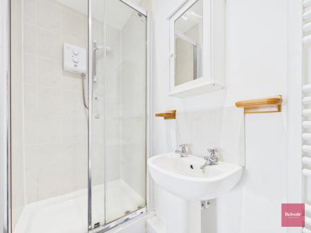 3 bedroom Semi-detached house to let in New Road, Ynysmeudwy, Pontardawe, Swansea, SA8