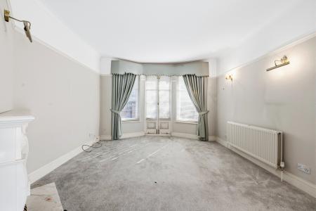 2 bedroom Bungalow for sale in Langland Road, Mumbles, Swansea, SA3