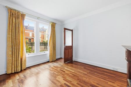 2 bedroom Bungalow for sale in Langland Road, Mumbles, Swansea, SA3