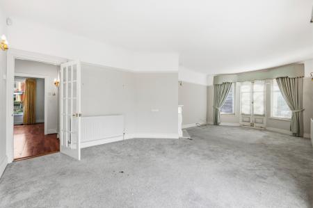 2 bedroom Bungalow for sale in Langland Road, Mumbles, Swansea, SA3