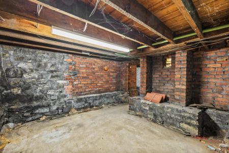 2 bedroom Bungalow for sale in Langland Road, Mumbles, Swansea, SA3
