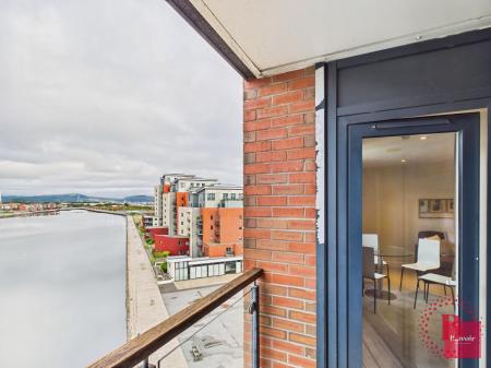 1 bedroom Flat to let in Altamar, Kings Road, Swansea, SA1