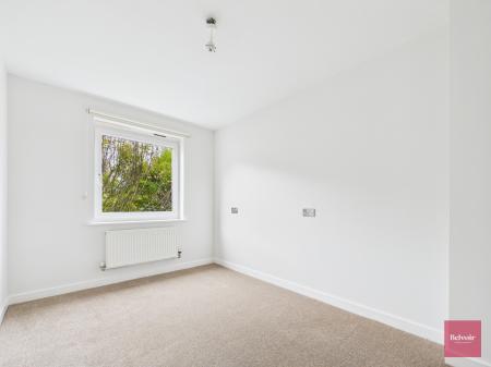 4 bedroom Town house to let in Phoebe Road, Copper Quarter, Swansea, SA1