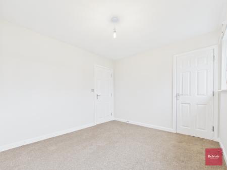 4 bedroom Town house to let in Phoebe Road, Copper Quarter, Swansea, SA1