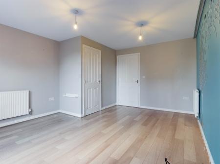 2 bedroom Semi-detached house to let in Brynffordd, Townhill, Swansea, SA1
