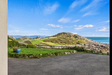 3 bedroom Detached house for sale in Aelybryn, Mumbles, Swansea, SA3
