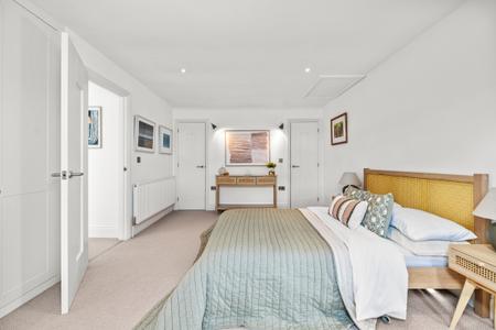 3 bedroom Detached house for sale in Aelybryn, Mumbles, Swansea, SA3