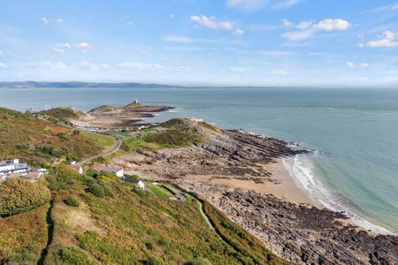 3 bedroom Detached house for sale in Aelybryn, Mumbles, Swansea, SA3