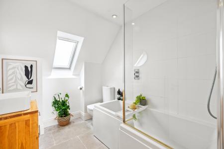 3 bedroom Detached house for sale in Aelybryn, Mumbles, Swansea, SA3