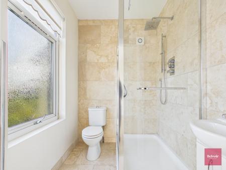 2 bedroom Semi-detached house for sale in West Cross Avenue, West Cross, Swansea, SA3