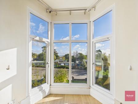 2 bedroom Semi-detached house for sale in West Cross Avenue, West Cross, Swansea, SA3
