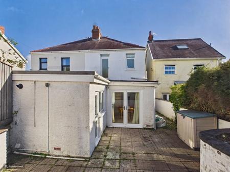 2 bedroom Semi-detached house for sale in West Cross Avenue, West Cross, Swansea, SA3