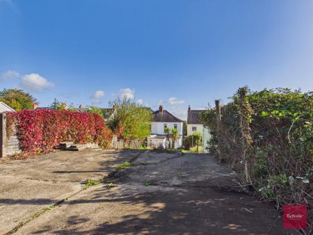 2 bedroom Semi-detached house for sale in West Cross Avenue, West Cross, Swansea, SA3