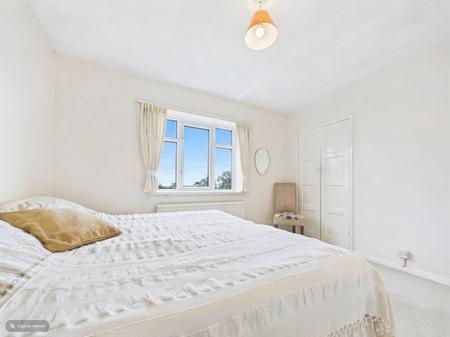 2 bedroom Terraced House for sale in Heathwood Road, West Cross, Swansea, SA3