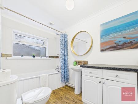 1 bedroom Ground floor flat to let in Langland Road, Mumbles, Swansea, SA3