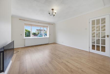 4 bedroom Detached house to let in Millands Close, Newton, Swansea, SA3