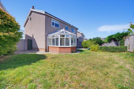 4 bedroom Detached house to let in Millands Close, Newton, Swansea, SA3