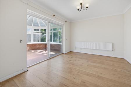4 bedroom Detached house to let in Millands Close, Newton, Swansea, SA3