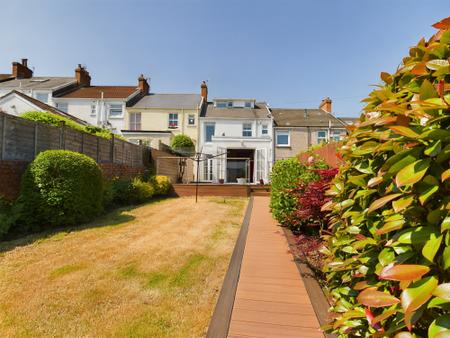 4 bedroom Terraced House to let in Kings Road, Mumbles, Swansea, SA3