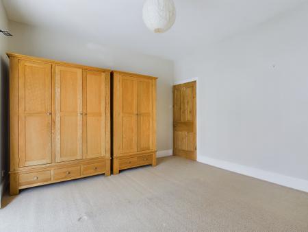 4 bedroom Terraced House to let in Kings Road, Mumbles, Swansea, SA3