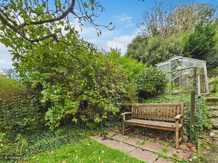 3 bedroom Detached house to let in Castle Road, Mumbles, Swansea, SA3