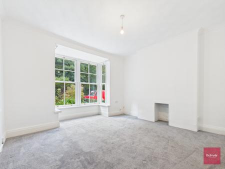3 bedroom Detached house to let in Castle Road, Mumbles, Swansea, SA3