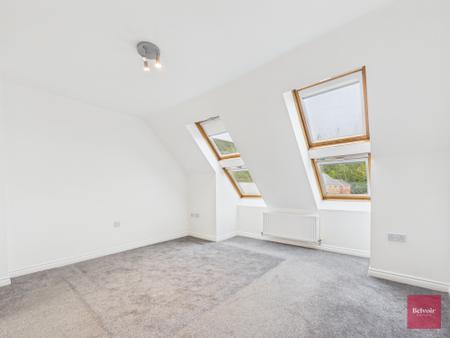 3 bedroom Town house to let in Gelli Grafog, Port Tennant, Swansea, SA1