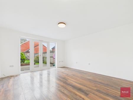 3 bedroom Town house to let in Gelli Grafog, Port Tennant, Swansea, SA1