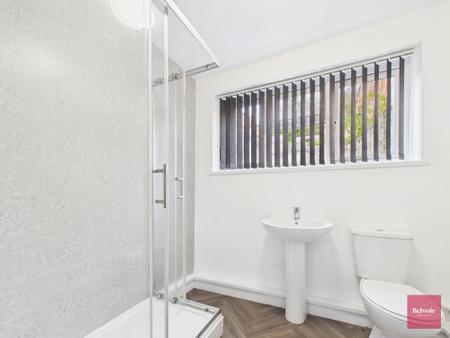 3 bedroom Terraced House to let in Dinas Street, Plasmarl, Swansea, SA6