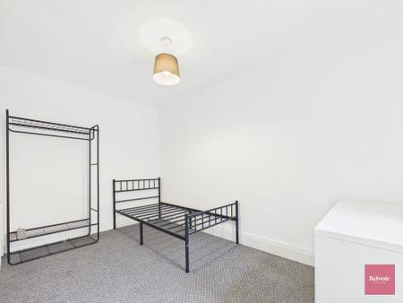 3 bedroom Terraced House to let in Dinas Street, Plasmarl, Swansea, SA6