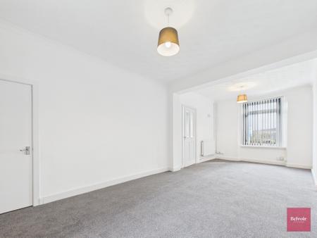 3 bedroom Terraced House to let in Dinas Street, Plasmarl, Swansea, SA6