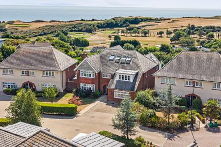 5 bedroom Detached house to let in Langland Grove, Langland, Swansea, SA3