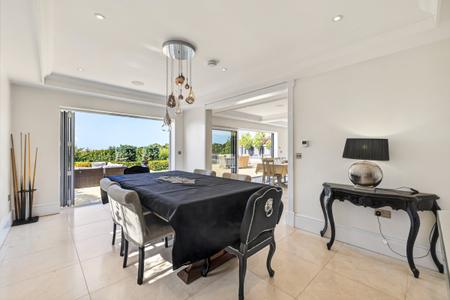 5 bedroom Detached house to let in Langland Grove, Langland, Swansea, SA3