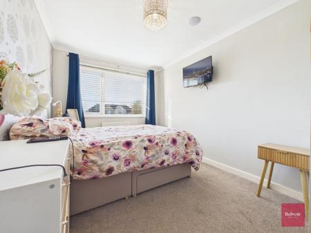 4 bedroom Semi-detached house for sale in Pen Y Fro, Dunvant, Swansea, SA2