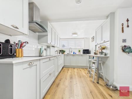 4 bedroom Semi-detached house for sale in Pen Y Fro, Dunvant, Swansea, SA2
