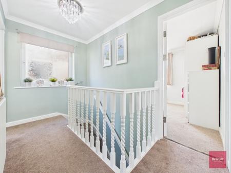 4 bedroom Semi-detached house for sale in Pen Y Fro, Dunvant, Swansea, SA2