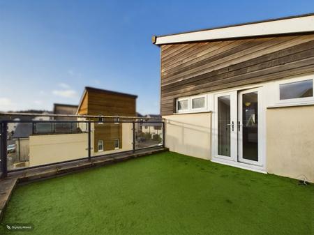3 bedroom Town house for sale in Phoebe Road, Pentrechwyth, Swansea, SA1