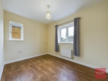 3 bedroom Town house for sale in Phoebe Road, Pentrechwyth, Swansea, SA1