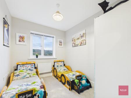4 bedroom Town house to let in Ffordd Picton Turberville, Sketty, Swansea, SA2